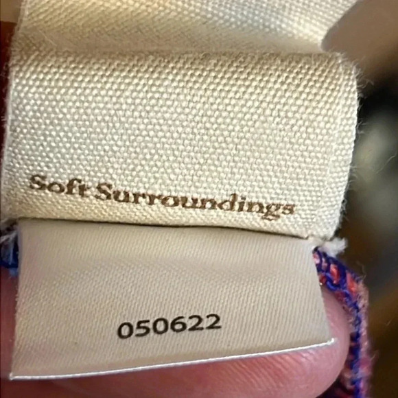 Women's Pre-won Soft Surroundings 100% Viscose colorful floral size lg vintage - Picture 7 of 8